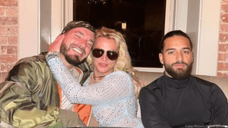 Britney Spears La Sensación Al Pasar La Noche Con Maluma