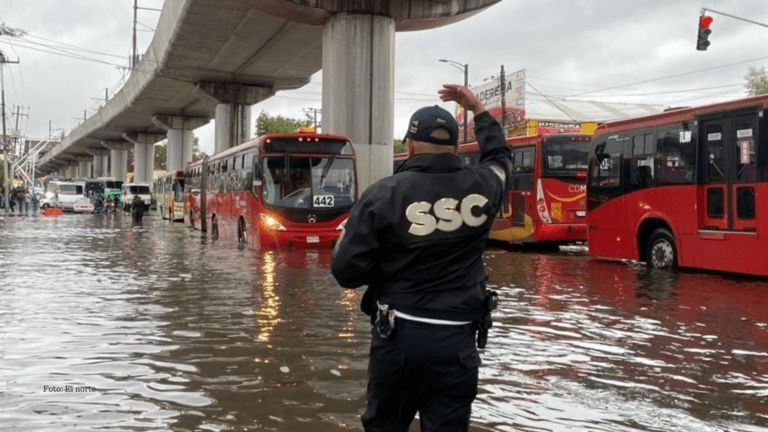 Inundaciones y caos en el Oriente de la CDMX debido a fuertes lluvias