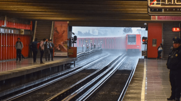 Problemas De Transporte Causados Por El Clima En CDMX