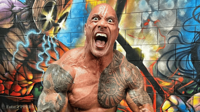 Dwayne Johnson, La Roca