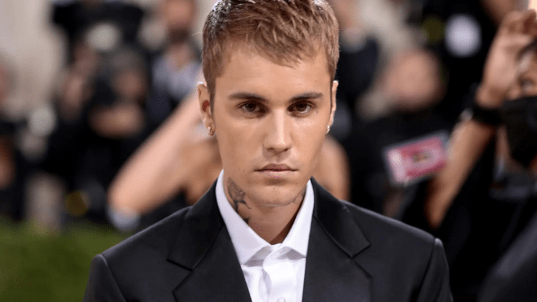 Justin Bieber: La Trayectoria de un Ícono Musical y su Impacto Global