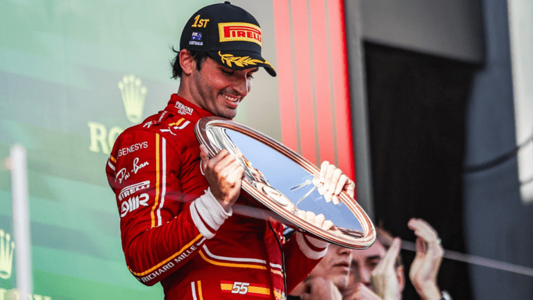 A semanas de su operación, Carlos Sainz se lleva el GP de Australia F1