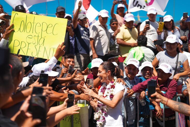 Claudia Sheinbaum, tras congregar a más de 50 mil personas en Oaxaca, visita Puebla y Morelos