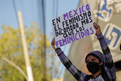 Marcha 8M CDMX EN VIVO | Sigue el Recorrido Feminista por la Manifestación del 8 de Marzo.