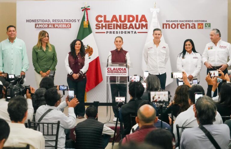 Claudia Sheinbaum desafía la guerra sucia de la oposición: ‘No les está funcionando’, asegura