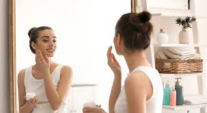 Consejos para una Piel Bonita en Adolescentes: Guía de Cuidado Dermatológico.