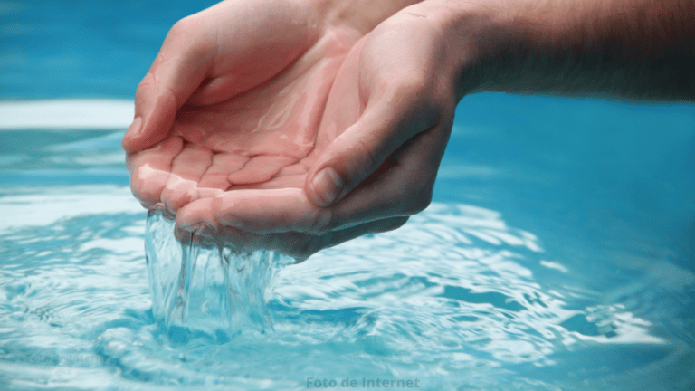 Protesta por falta de agua en Ecatepec desemboca en bloqueo de vialidades