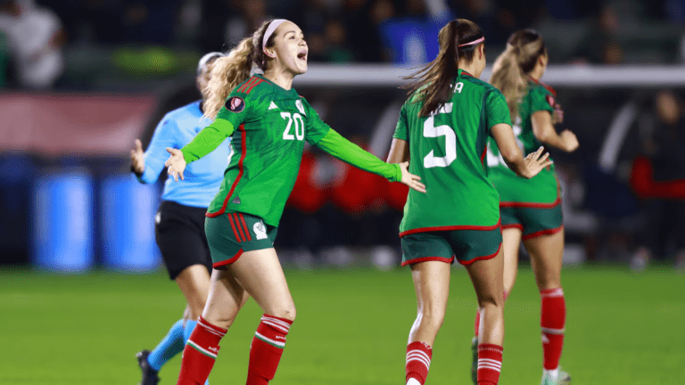 Día Internacional del Fútbol Femenino: Celebrando el Poder de la Mujer en el Deporte