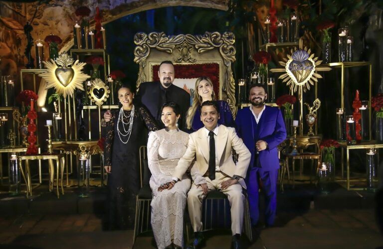 ¡Pepe Aguilar Comparte Fotos de la Boda de Ángela Aguilar!