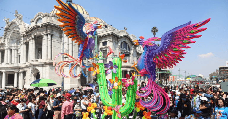 Desfile de Alebrijes Monumentales 2024 en CDMX: Una celebración de arte y creatividad 