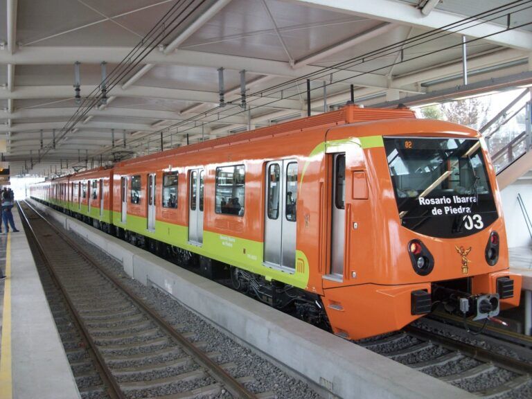 Atención usuarios del Metro: Este martes horario especial por festividad