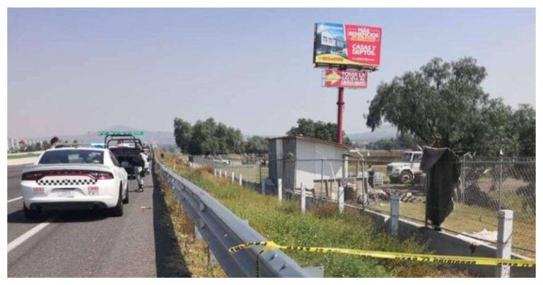 Localizan cinco cuerpos a un costado de la autopista en Tecámac, Edomex