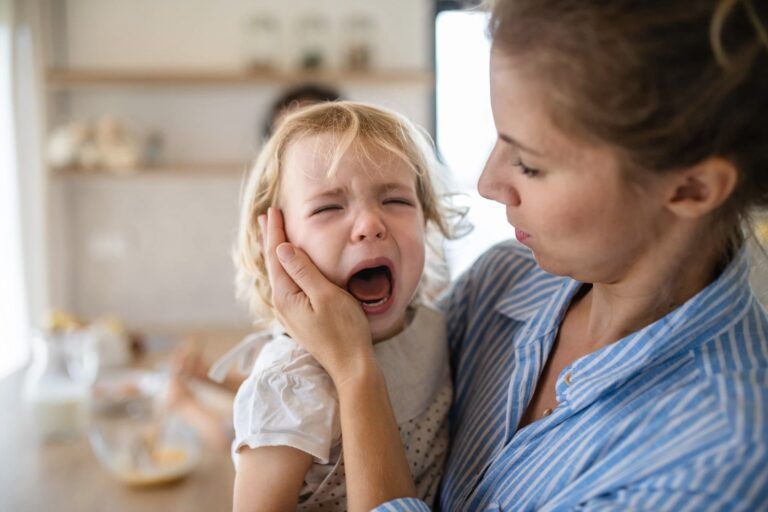 Manejo de las emociones: Cómo ayudar a tu hijo durante un berrinche