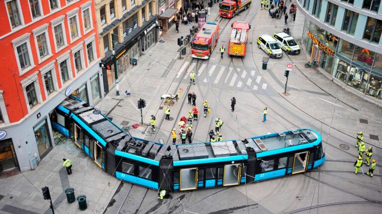 Accidente de Tranvía en Oslo: Un Desafortunado Descarrilamiento Deja Heridos