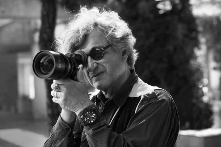 Wim Wenders: Carrera y Trayectoria del Icono del Cine Europeo