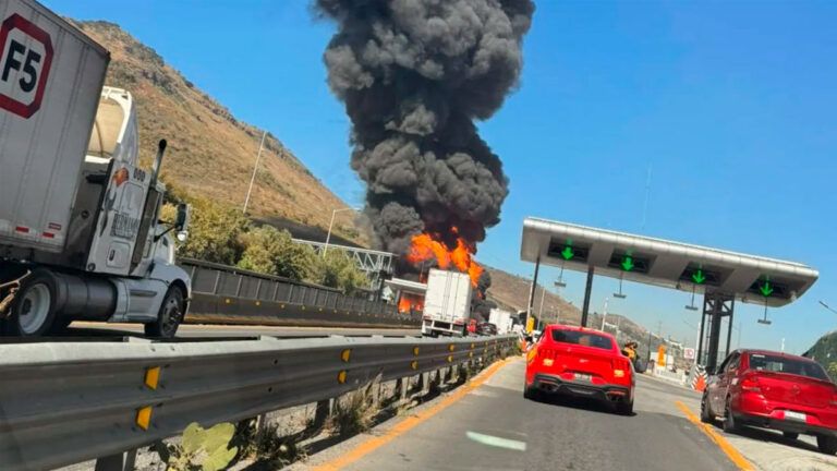 Explosión de Pipa en la Carretera Chamapa-Lechería