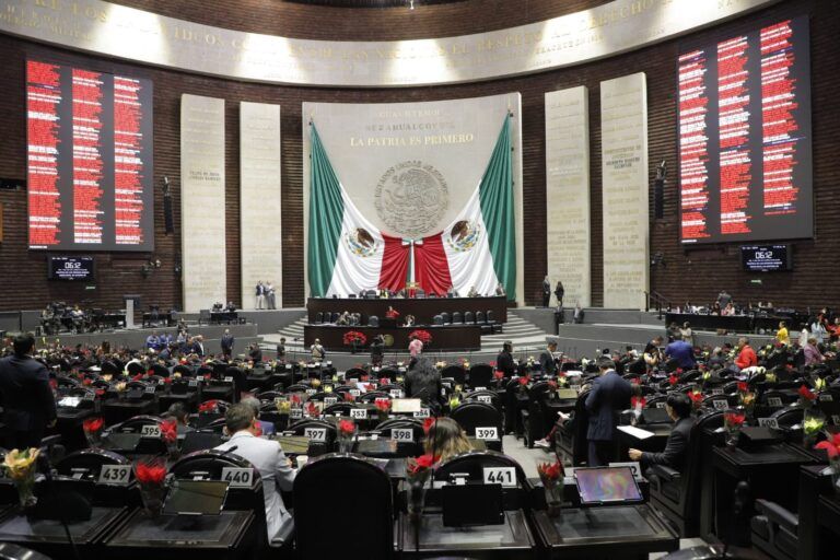 Aprueban diputados reforma contra vapeadores y fentanilo