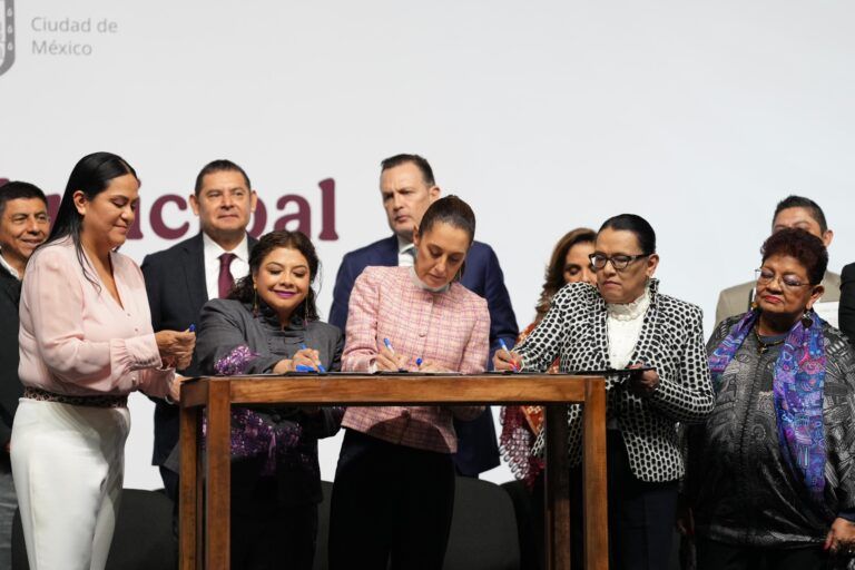 Presidenta lidera Encuentro Nacional Municipal: Avances históricos en unidad y desarrollo