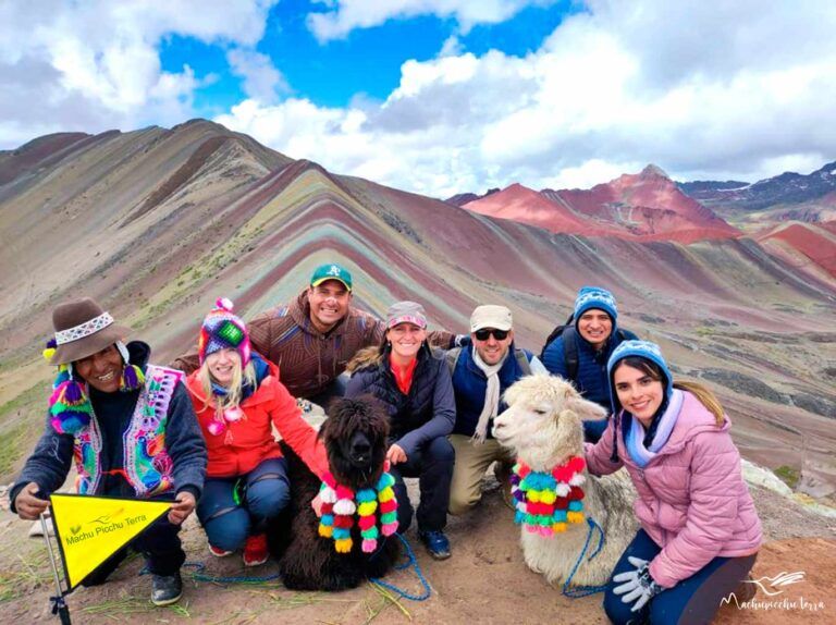 Las Montañas de los 7 Colores: Maravilla escondida de Perú