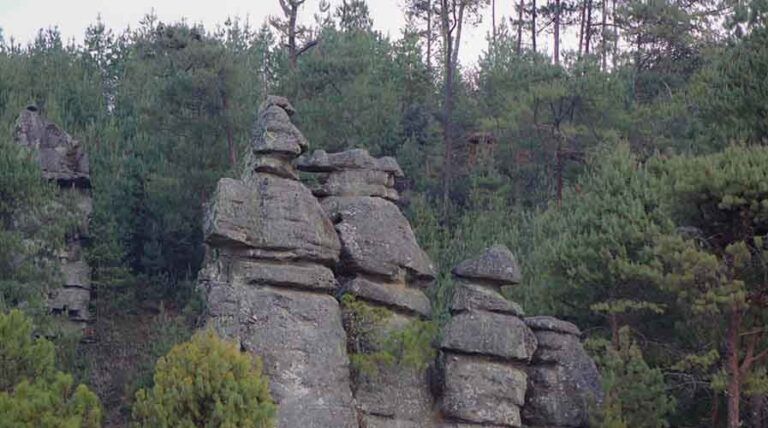 Valle de las Piedras Encimadas: Un Tesoro Natural en Puebla