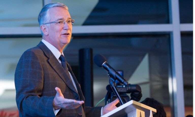 Salinas Pliego advierte sobre las consecuencias de los aranceles del 25% a México