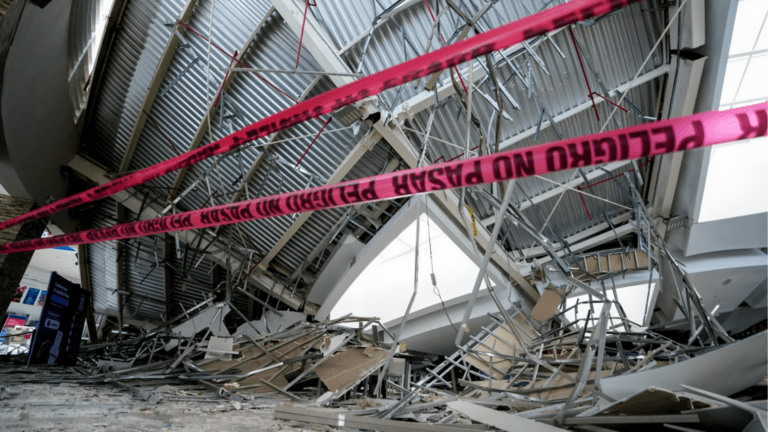 Desgarradora tragedia en Trujillo: Colapso de techo en Centro comercial