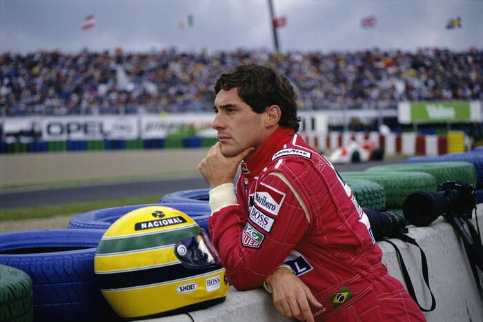 “Ayrton Senna: La Leyenda Inmortal de la Fórmula 1”