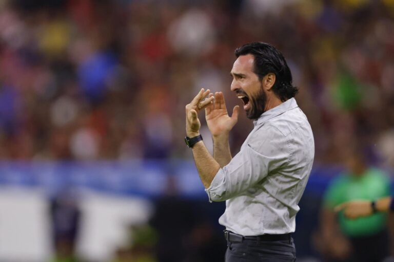 Confirmado: Gerardo Espinoza sale de Las Chivas