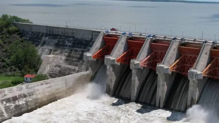 Gobierno responde sobre uso de agua de Nuevo León para saldar deuda con EU