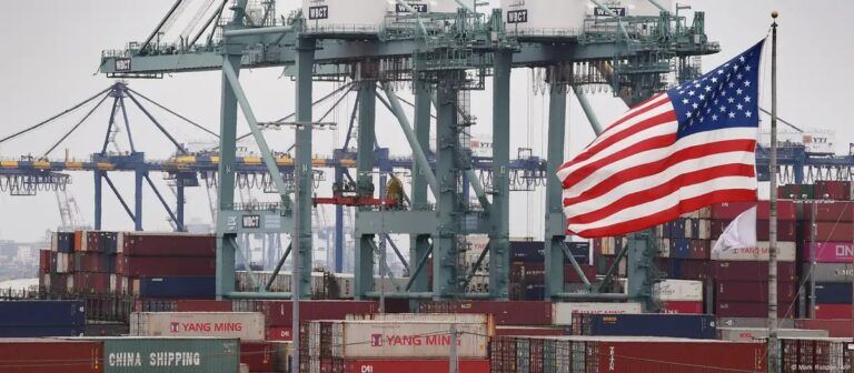 Confirma China que negociará con Estados Unidos; advierte que no “sacrificará su posición de principios”