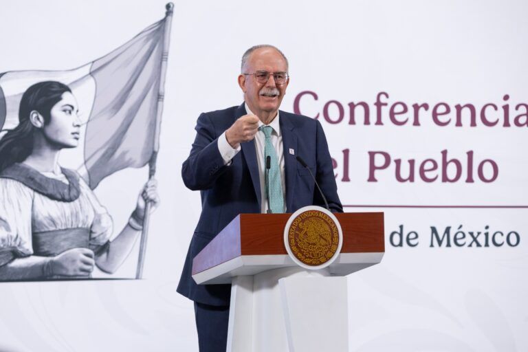 Culpa México a Estados Unidos por plaga de gusano barrenador