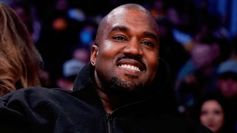 Kanye West cambia oficialmente su nombre