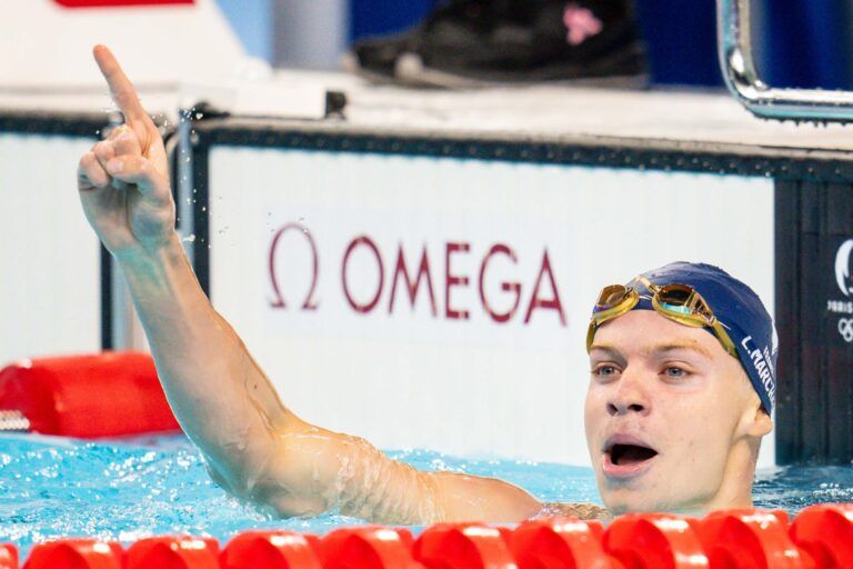 Léon Marchand rompe récord histórico en los 200 metros estilos
