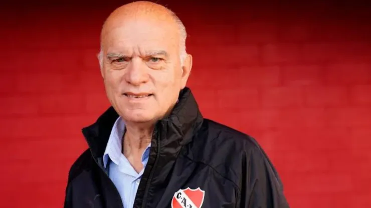 Independiente exige los puntos tras suspensión por violencia en partido ante Universidad de Chile