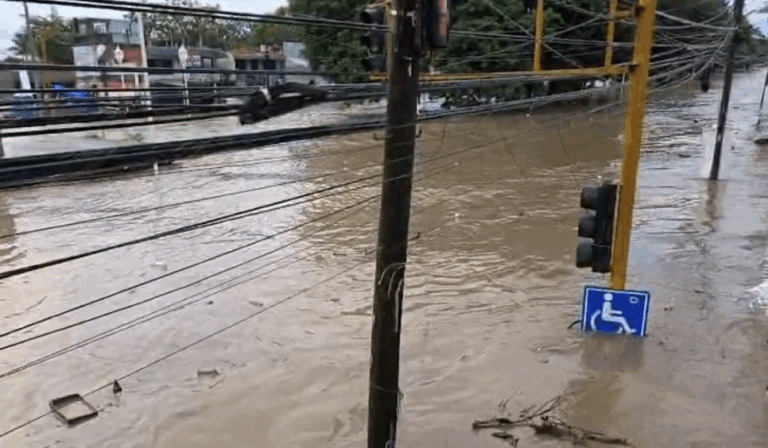 Lluvias e inundaciones devastan México: 64 muertos, 65 desaparecidos y miles de damnificados