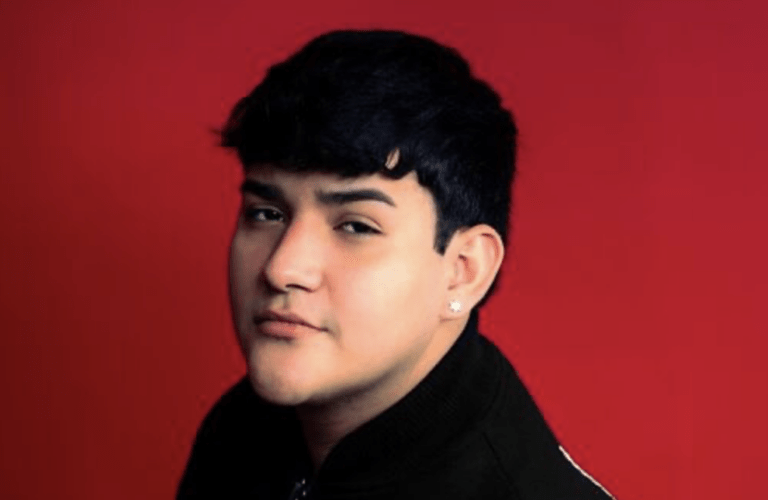 Víctor Mendívil anuncia concierto en CDMX: fecha, boletos y todo lo que debes saber