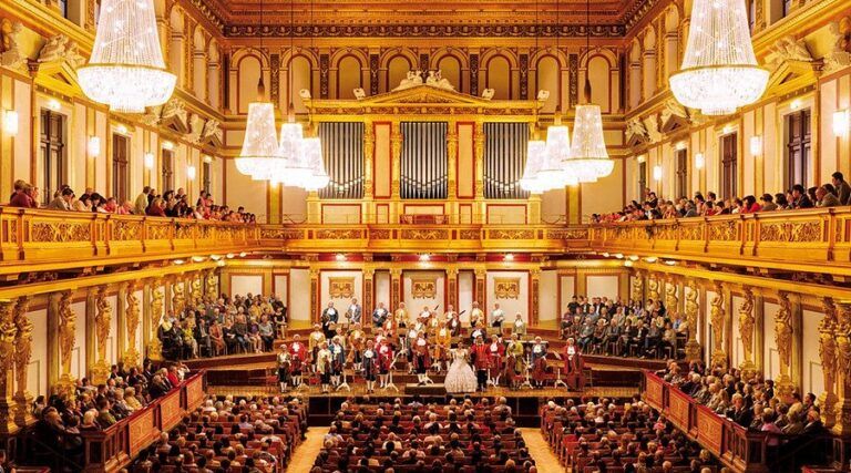 José Roberto Salinas Padilla en la Sala Dorada del Musikverein: cultura y proyección internacional en Viena